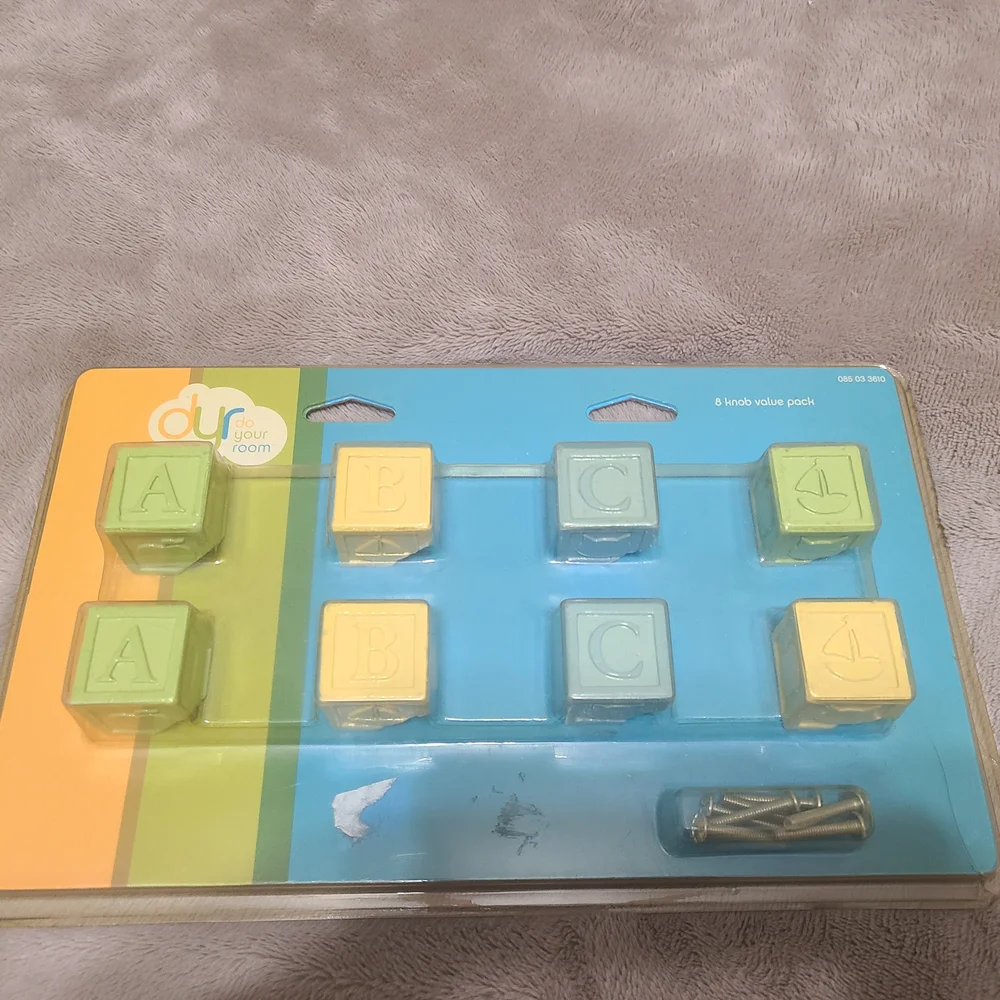 Target Clear Acrylic Drawer Knobs